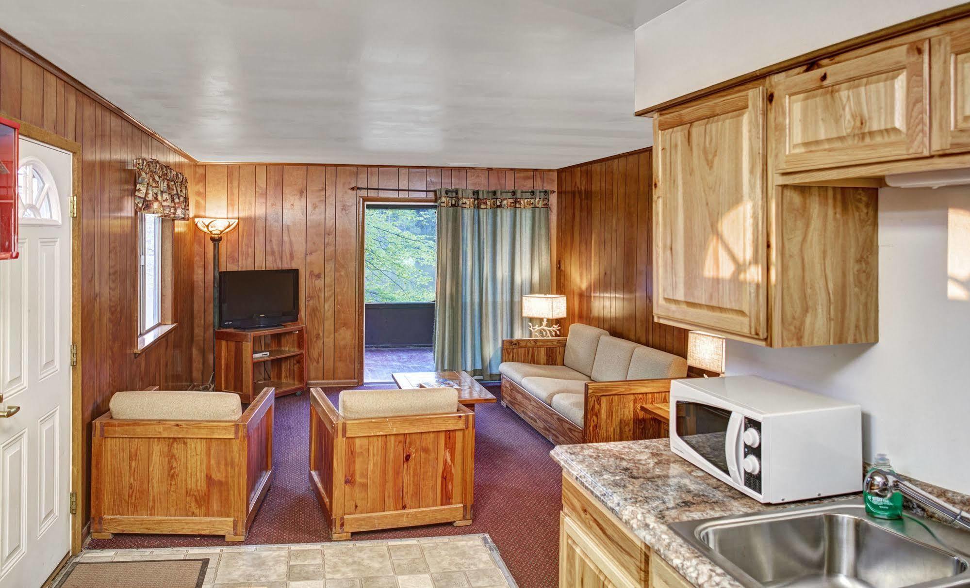 Salt Fork State Park Lodge And Conference Center Cambridge Eksteriør bilde